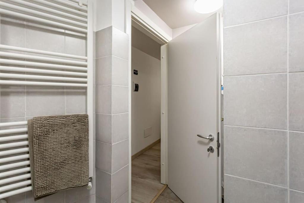 Apartment Adorno 2 - Affitti Brevi Italia Genua Exteriör bild