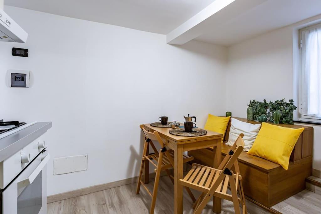 Apartment Adorno 2 - Affitti Brevi Italia Genua Exteriör bild